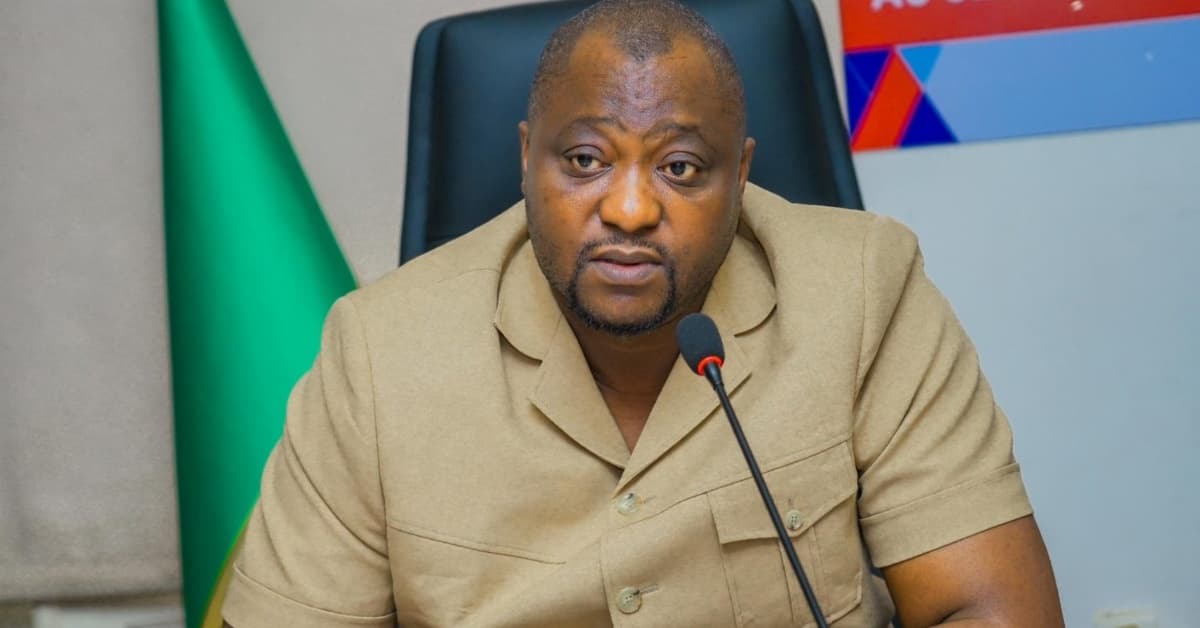 Dr. Edward Hinga Sandy